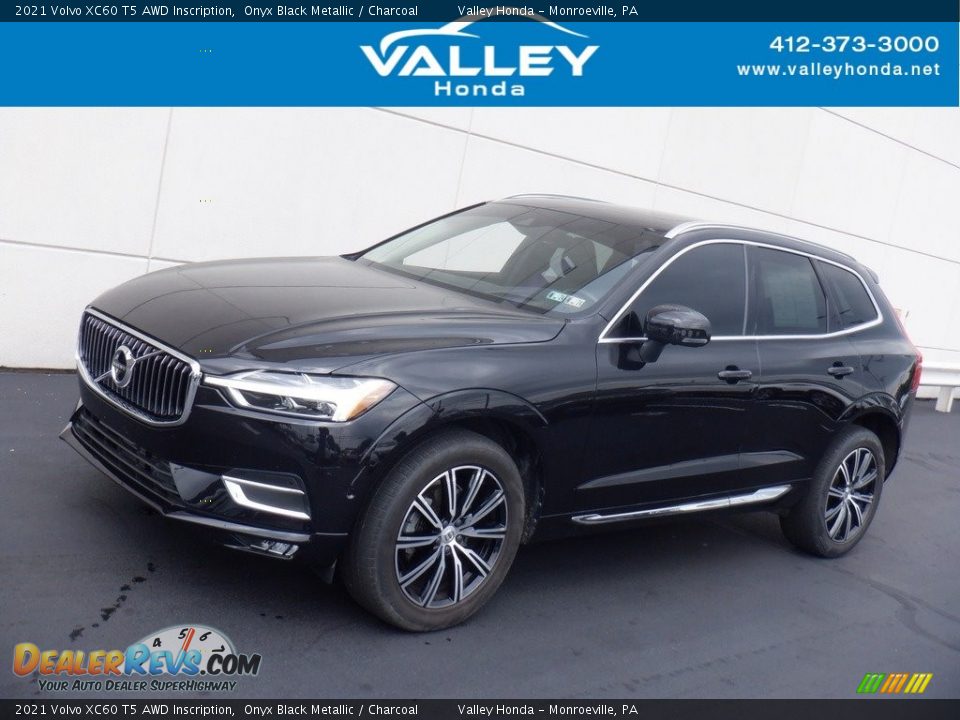 2021 Volvo XC60 T5 AWD Inscription Onyx Black Metallic / Charcoal Photo #1