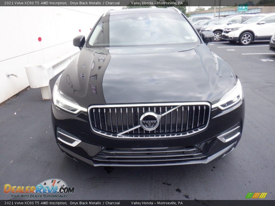 2021 Volvo XC60 T5 AWD Inscription Onyx Black Metallic / Charcoal Photo #4