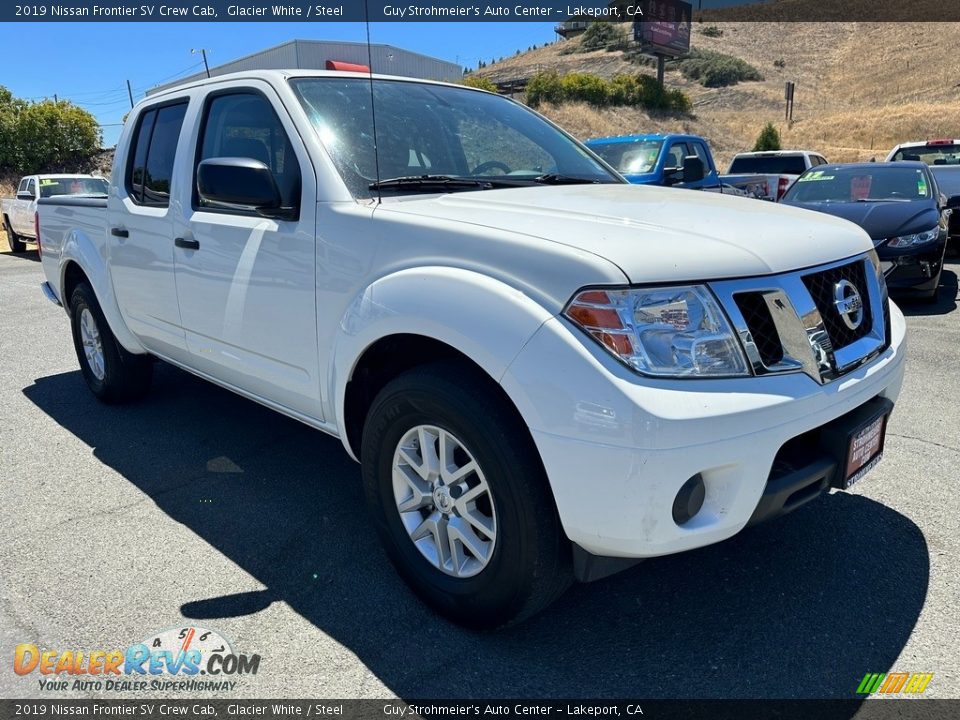 2019 Nissan Frontier SV Crew Cab Glacier White / Steel Photo #1