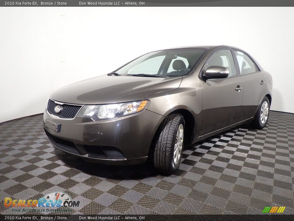 2010 Kia Forte EX Bronze / Stone Photo #9