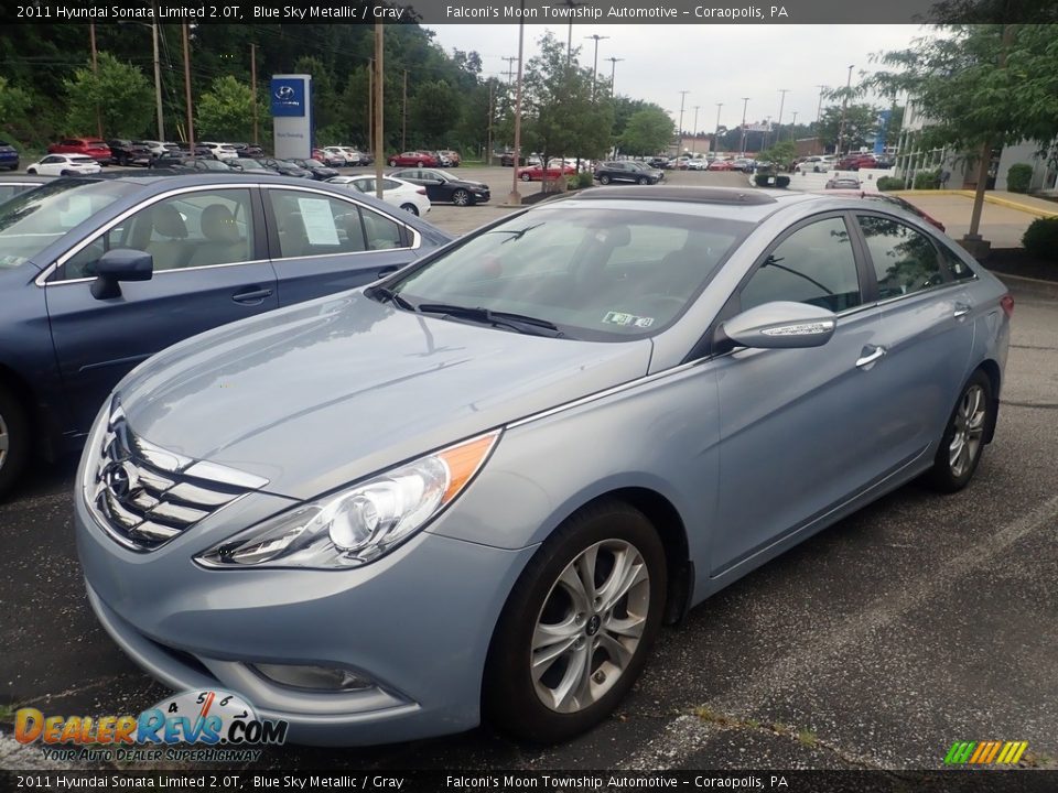 Front 3/4 View of 2011 Hyundai Sonata Limited 2.0T Photo #1