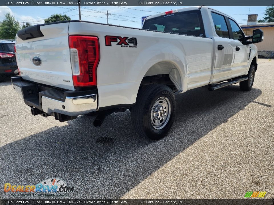 2019 Ford F250 Super Duty XL Crew Cab 4x4 Oxford White / Earth Gray Photo #6