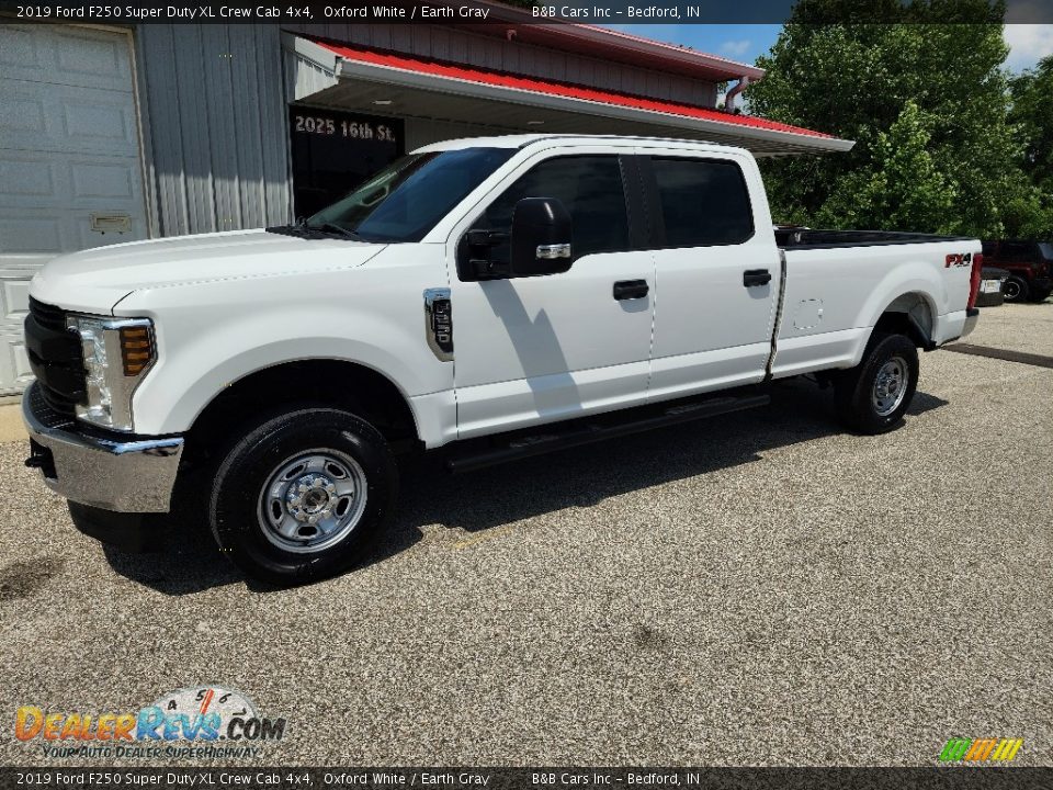 2019 Ford F250 Super Duty XL Crew Cab 4x4 Oxford White / Earth Gray Photo #25