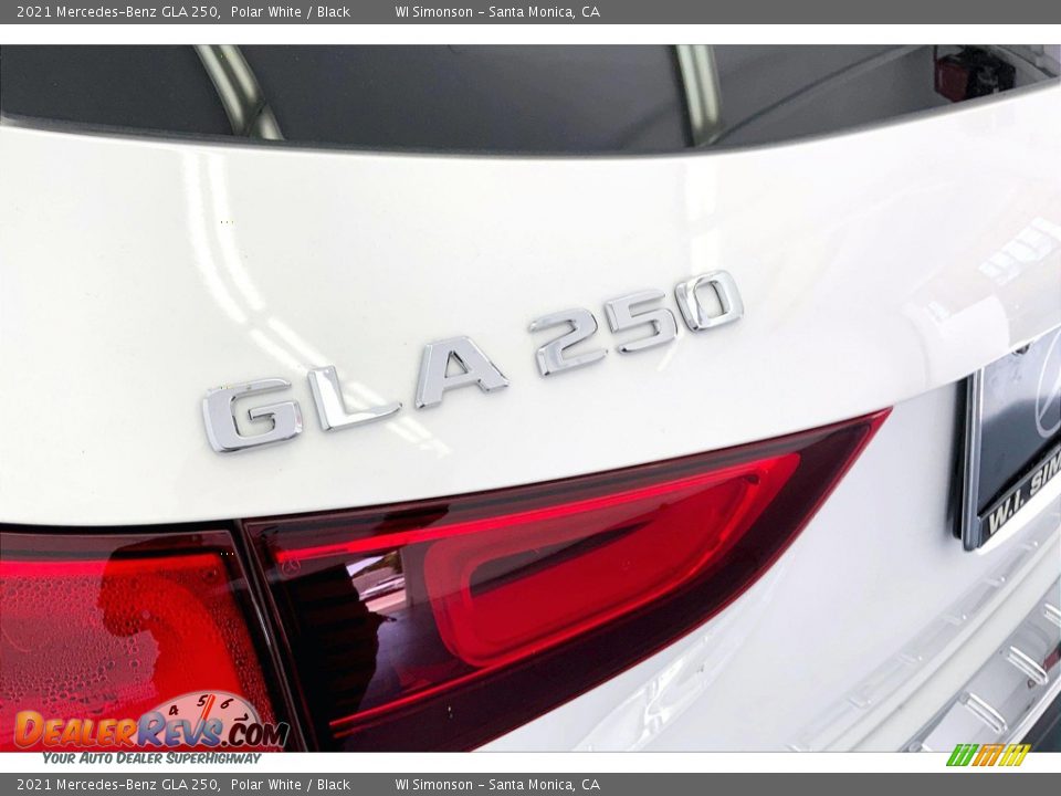 2021 Mercedes-Benz GLA 250 Polar White / Black Photo #31