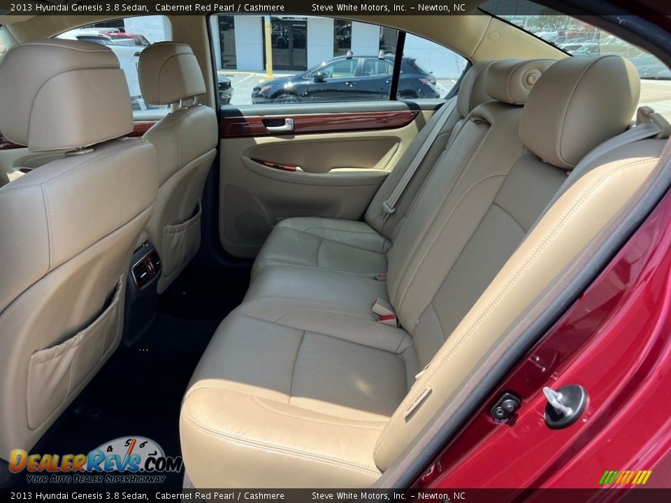 Rear Seat of 2013 Hyundai Genesis 3.8 Sedan Photo #14