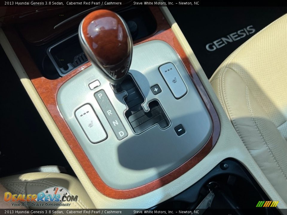 2013 Hyundai Genesis 3.8 Sedan Shifter Photo #25