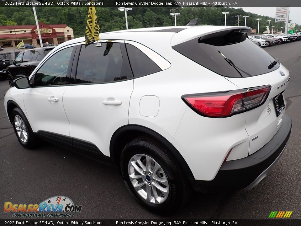 2022 Ford Escape SE 4WD Oxford White / Sandstone Photo #2