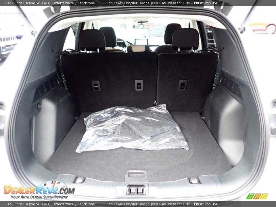 2022 Ford Escape SE 4WD Oxford White / Sandstone Photo #4