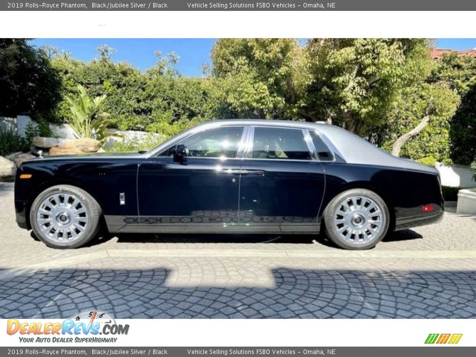 2019 Rolls-Royce Phantom Black/Jubilee Silver / Black Photo #14