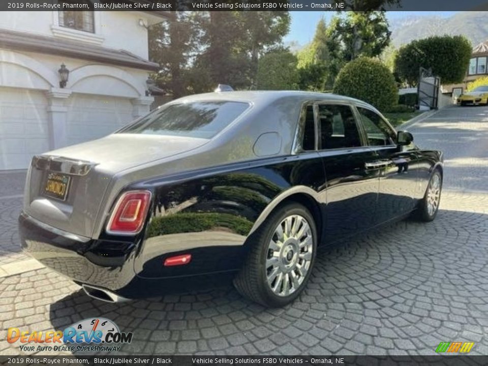 2019 Rolls-Royce Phantom Black/Jubilee Silver / Black Photo #15