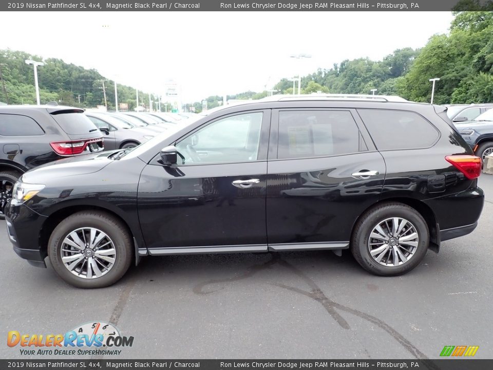 Magnetic Black Pearl 2019 Nissan Pathfinder SL 4x4 Photo #2