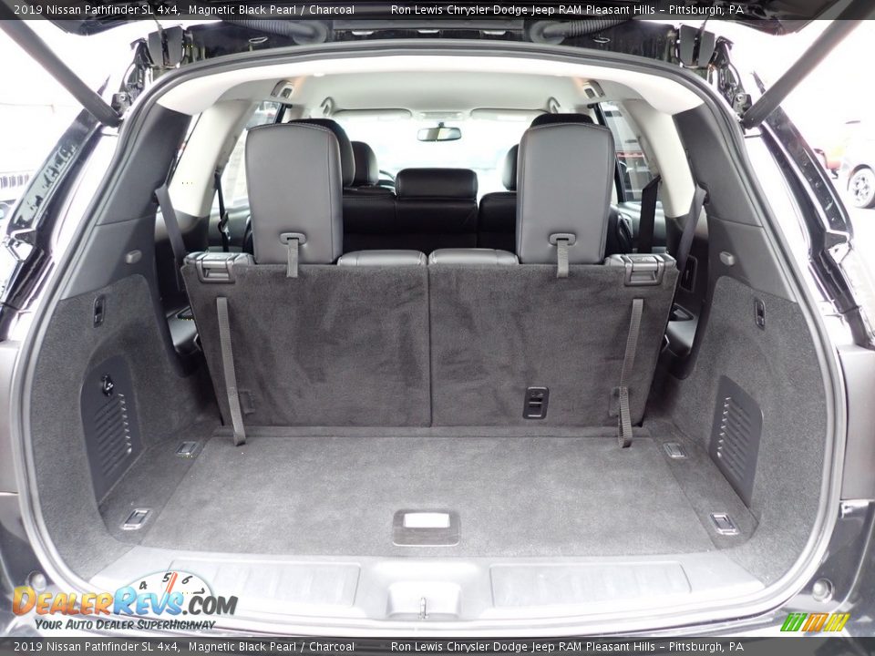 2019 Nissan Pathfinder SL 4x4 Trunk Photo #5