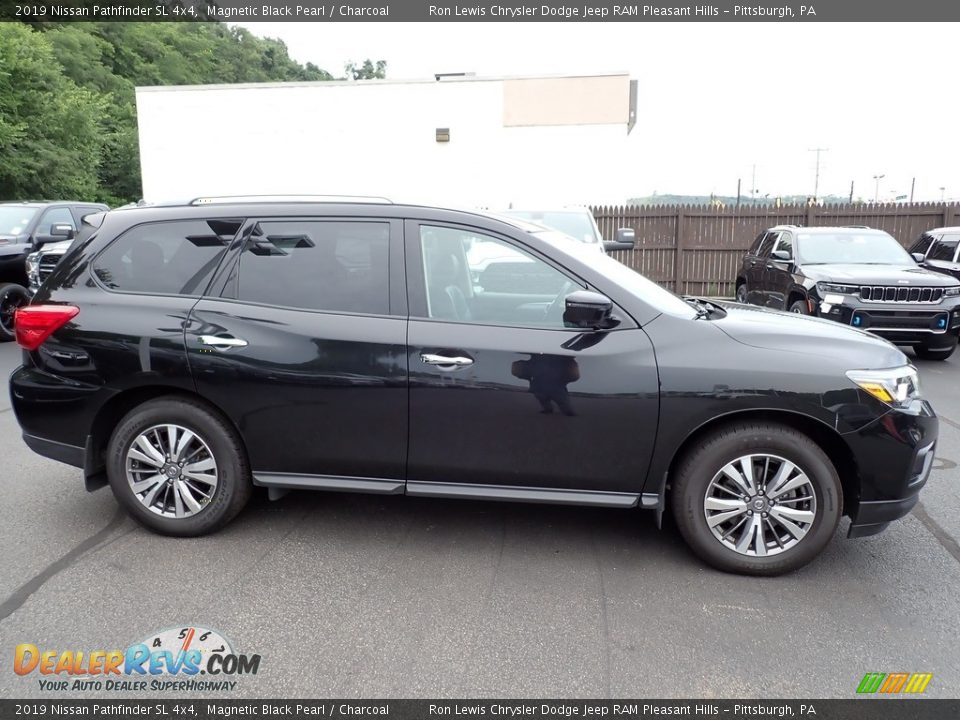 Magnetic Black Pearl 2019 Nissan Pathfinder SL 4x4 Photo #7