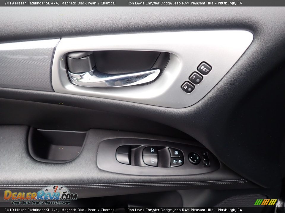 Door Panel of 2019 Nissan Pathfinder SL 4x4 Photo #14