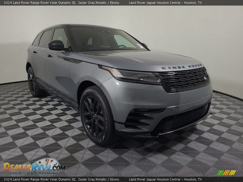 Front 3/4 View of 2024 Land Rover Range Rover Velar Dynamic SE Photo #12