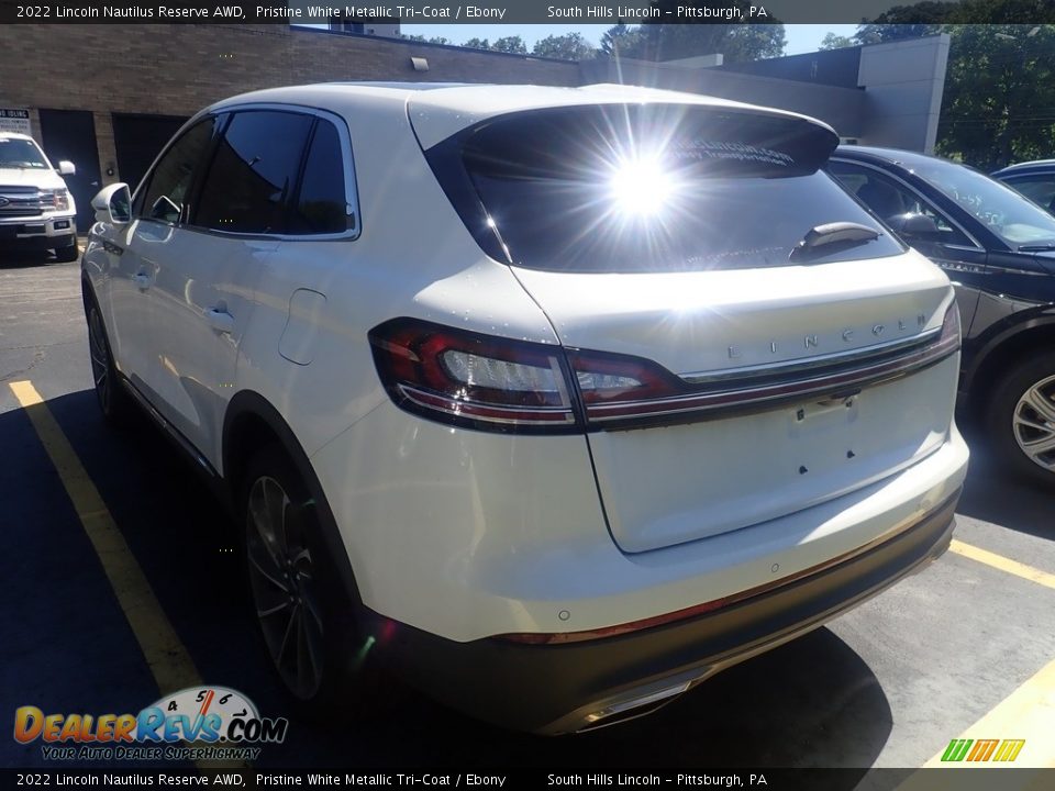 2022 Lincoln Nautilus Reserve AWD Pristine White Metallic Tri-Coat / Ebony Photo #2