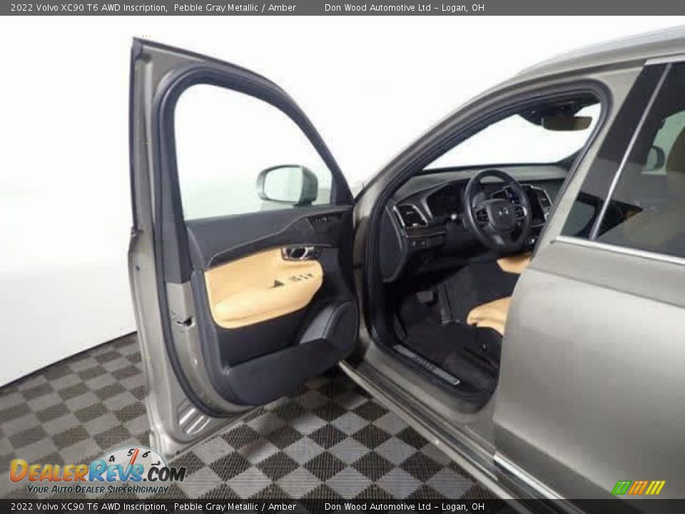 2022 Volvo XC90 T6 AWD Inscription Pebble Gray Metallic / Amber Photo #19
