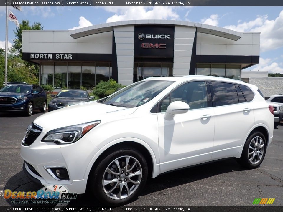 Front 3/4 View of 2020 Buick Envision Essence AWD Photo #1