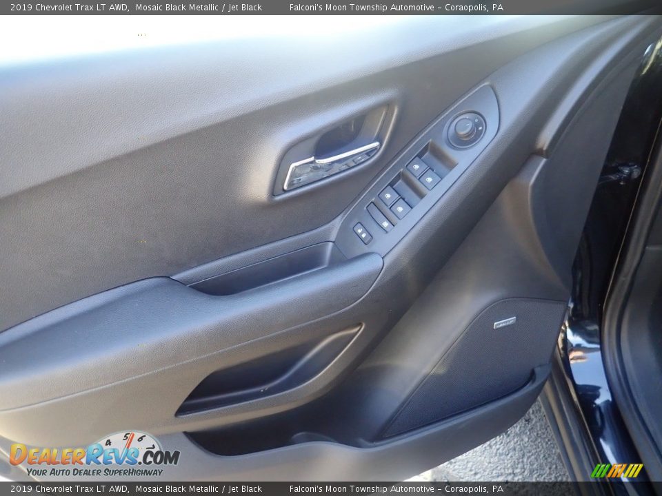 2019 Chevrolet Trax LT AWD Mosaic Black Metallic / Jet Black Photo #20