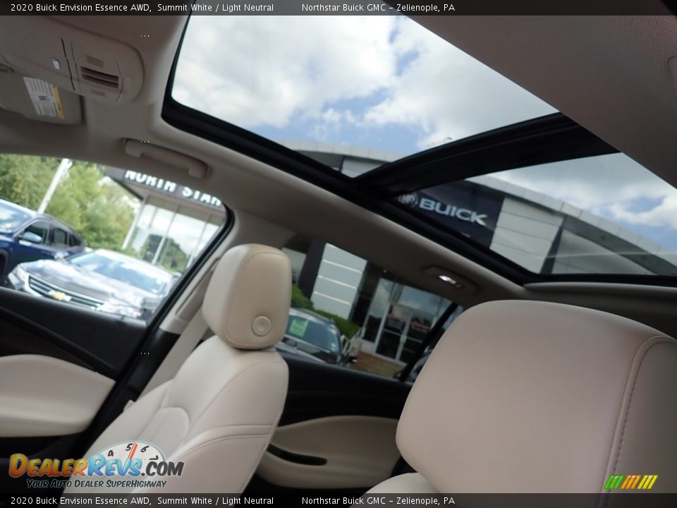 2020 Buick Envision Essence AWD Summit White / Light Neutral Photo #22