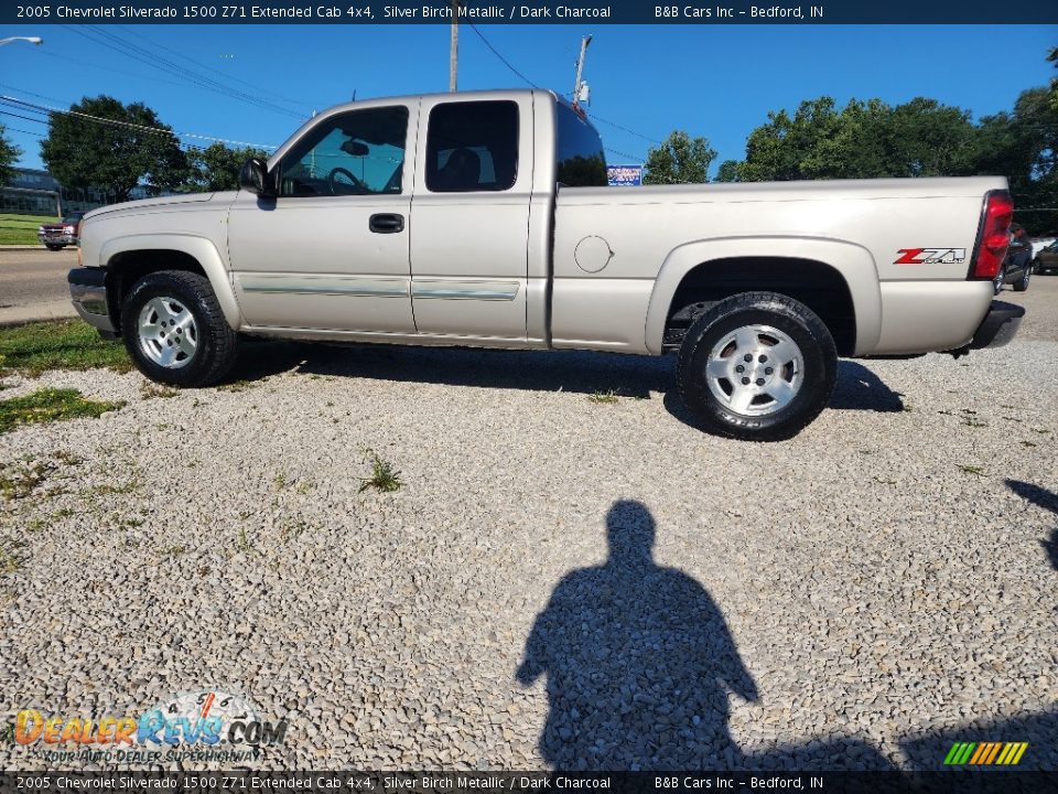 2005 Chevrolet Silverado 1500 Z71 Extended Cab 4x4 Silver Birch Metallic / Dark Charcoal Photo #4