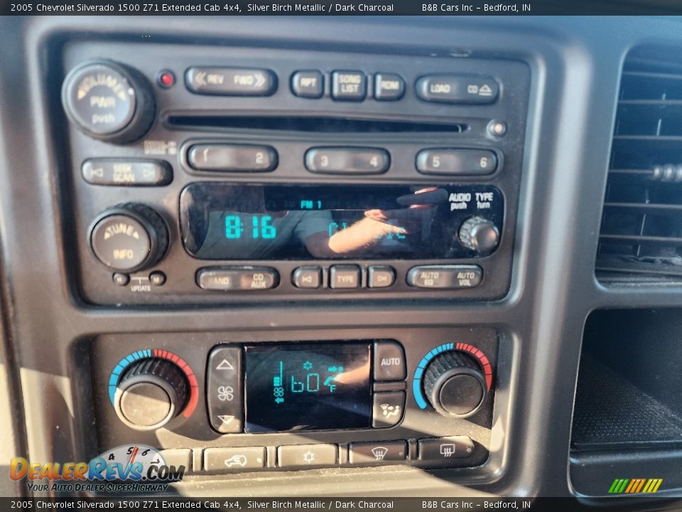 2005 Chevrolet Silverado 1500 Z71 Extended Cab 4x4 Silver Birch Metallic / Dark Charcoal Photo #16