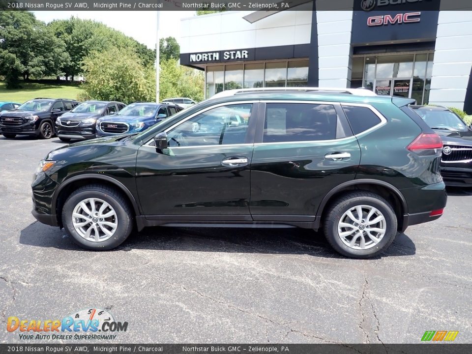 2018 Nissan Rogue SV AWD Midnight Pine / Charcoal Photo #2