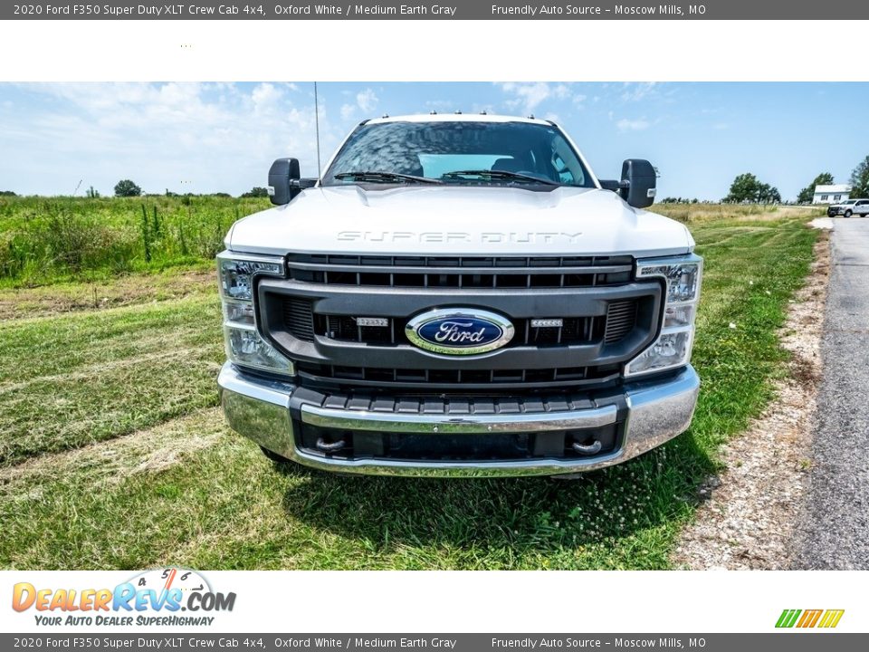 2020 Ford F350 Super Duty XLT Crew Cab 4x4 Oxford White / Medium Earth Gray Photo #9