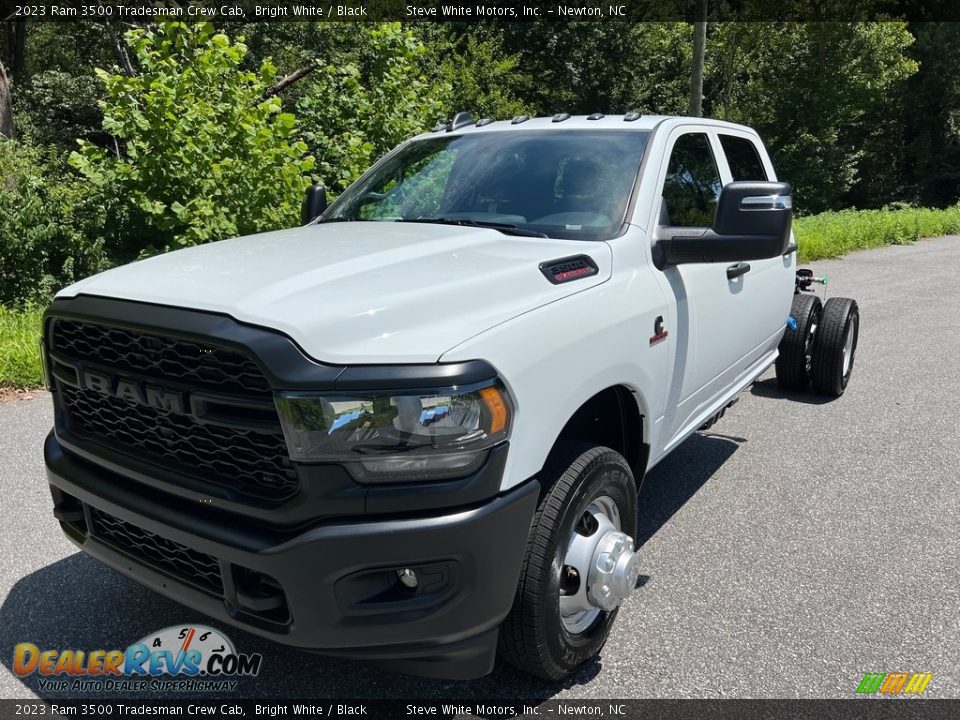 2023 Ram 3500 Tradesman Crew Cab Bright White / Black Photo #2