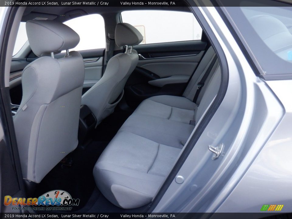 2019 Honda Accord LX Sedan Lunar Silver Metallic / Gray Photo #23