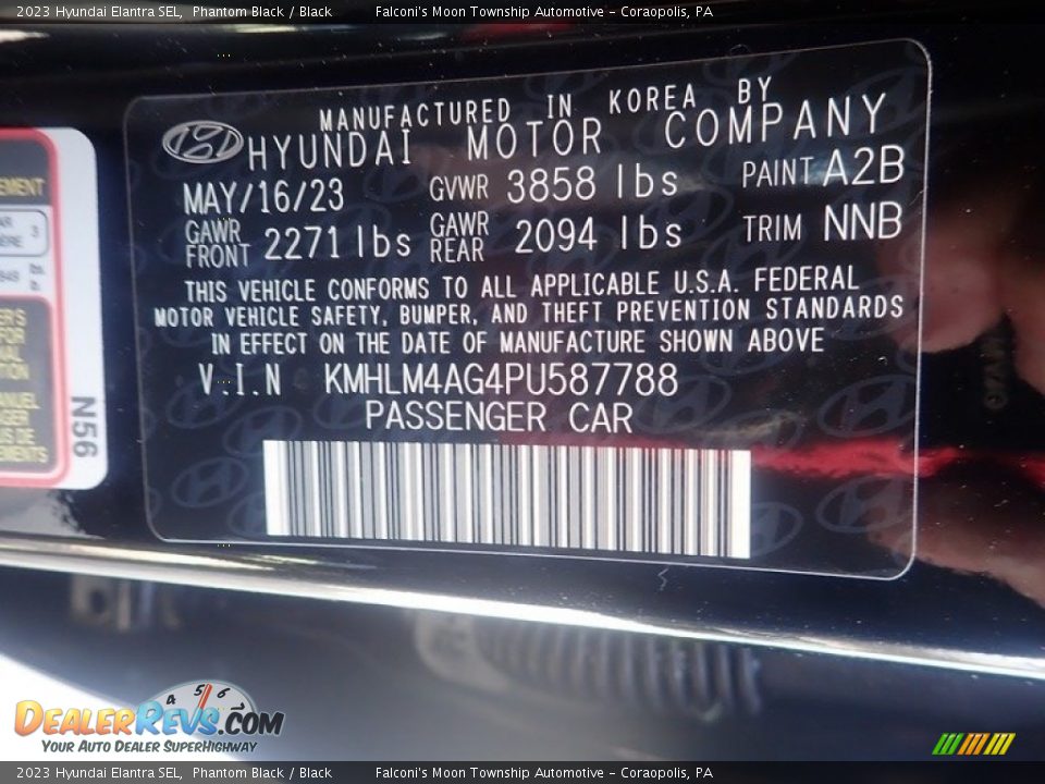2023 Hyundai Elantra SEL Phantom Black / Black Photo #18