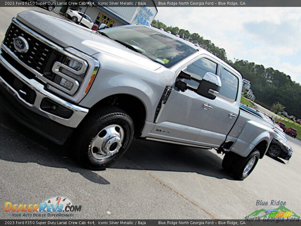 2023 Ford F350 Super Duty Lariat Crew Cab 4x4 Iconic Silver Metallic / Baja Photo #28