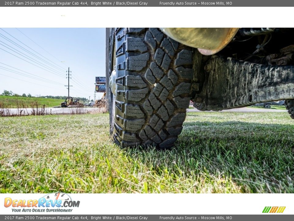 2017 Ram 2500 Tradesman Regular Cab 4x4 Bright White / Black/Diesel Gray Photo #15