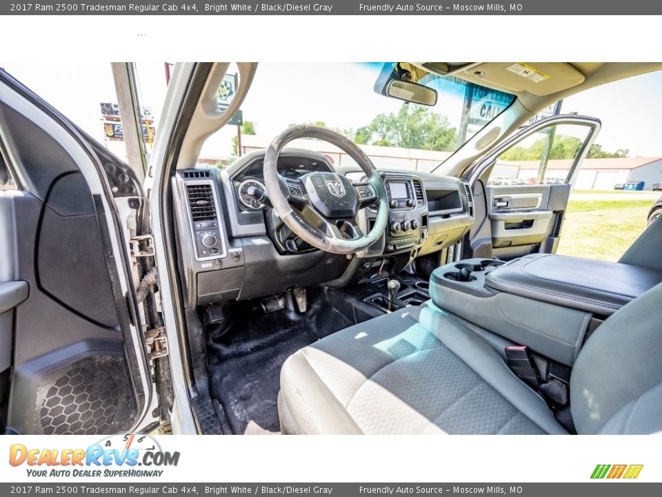 2017 Ram 2500 Tradesman Regular Cab 4x4 Bright White / Black/Diesel Gray Photo #19