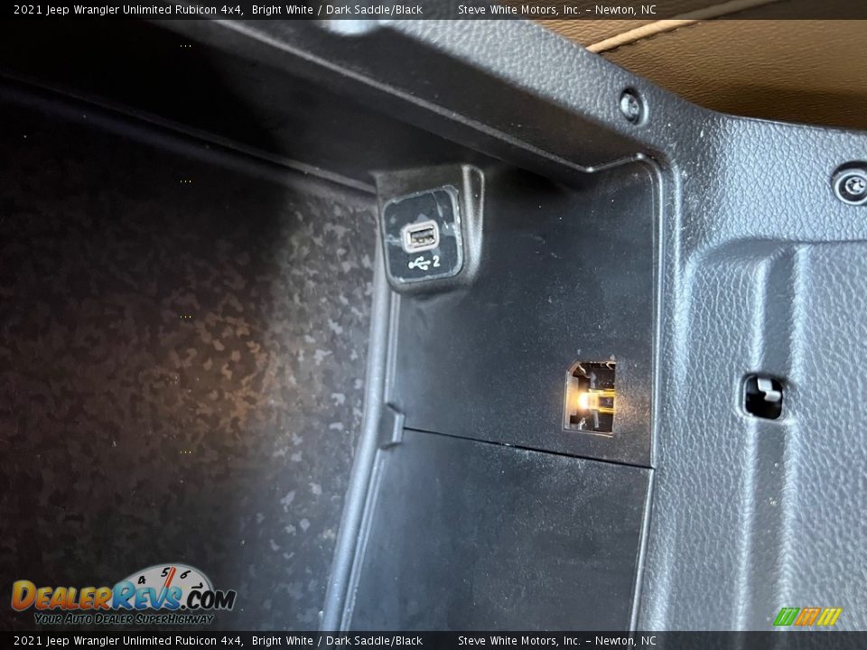 2021 Jeep Wrangler Unlimited Rubicon 4x4 Bright White / Dark Saddle/Black Photo #30