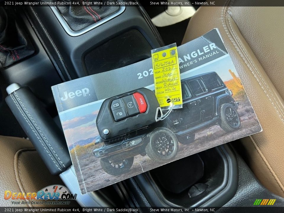 Keys of 2021 Jeep Wrangler Unlimited Rubicon 4x4 Photo #31