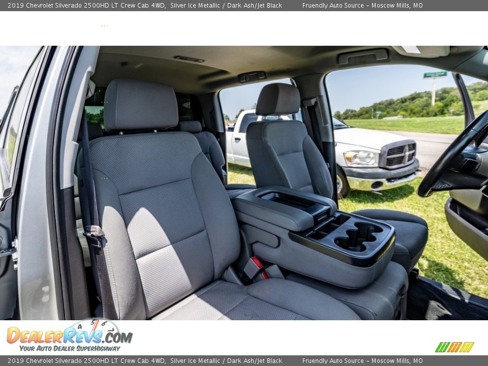 2019 Chevrolet Silverado 2500HD LT Crew Cab 4WD Silver Ice Metallic / Dark Ash/Jet Black Photo #25