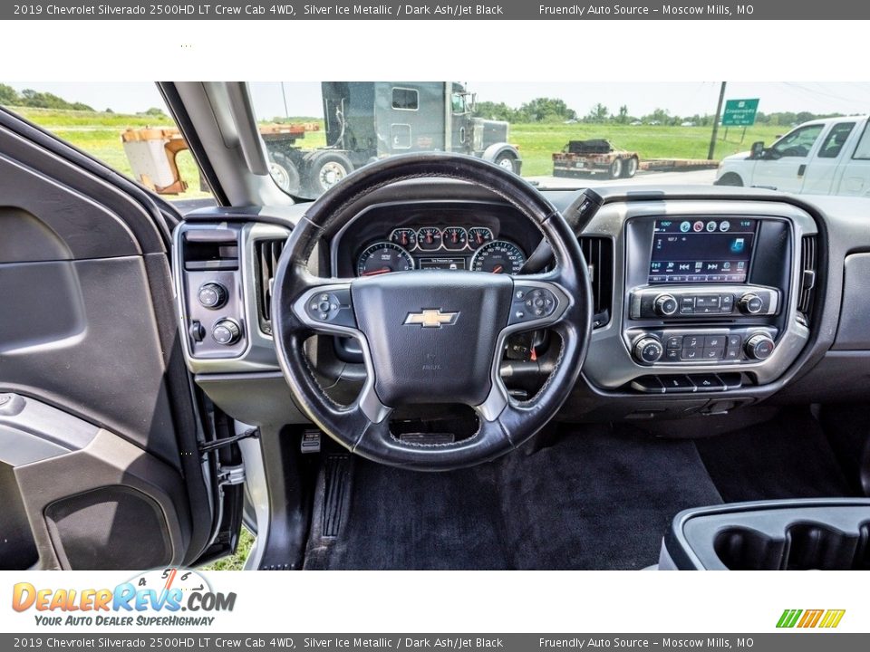 2019 Chevrolet Silverado 2500HD LT Crew Cab 4WD Silver Ice Metallic / Dark Ash/Jet Black Photo #27