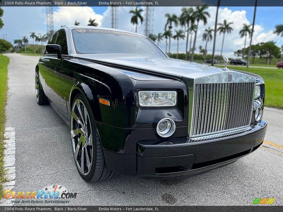 2004 Rolls-Royce Phantom Black / Black/Silver Photo #4