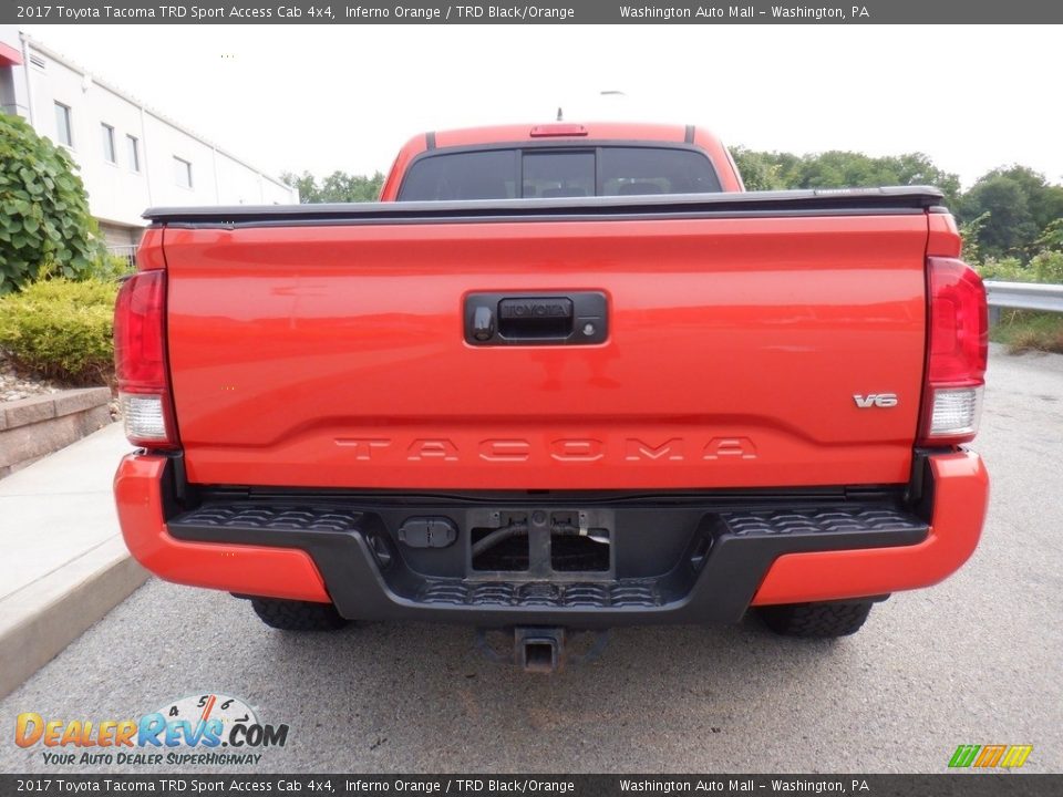 2017 Toyota Tacoma TRD Sport Access Cab 4x4 Inferno Orange / TRD Black/Orange Photo #17