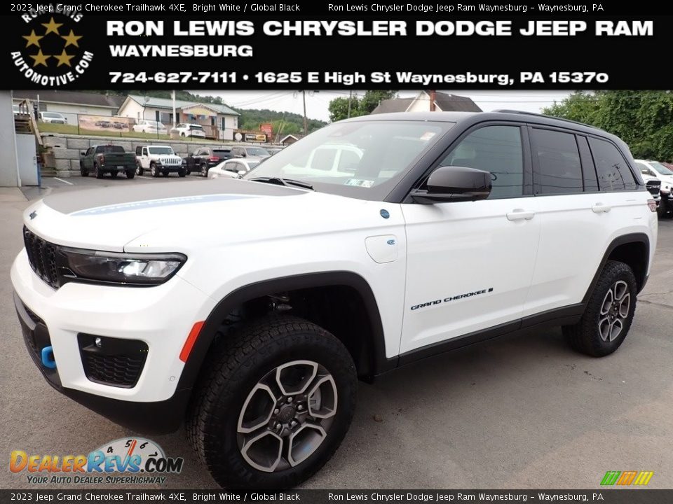 2023 Jeep Grand Cherokee Trailhawk 4XE Bright White / Global Black Photo #1