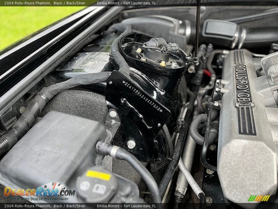 2004 Rolls-Royce Phantom Black / Black/Silver Photo #35