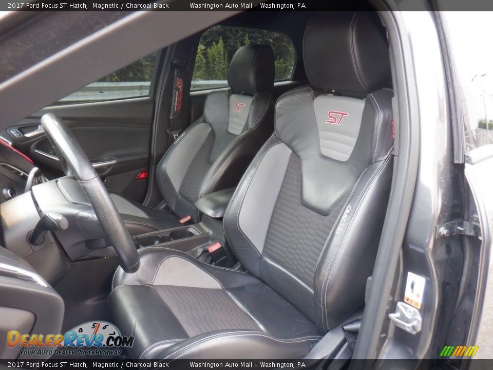 Front Seat of 2017 Ford Focus ST Hatch Photo #20
