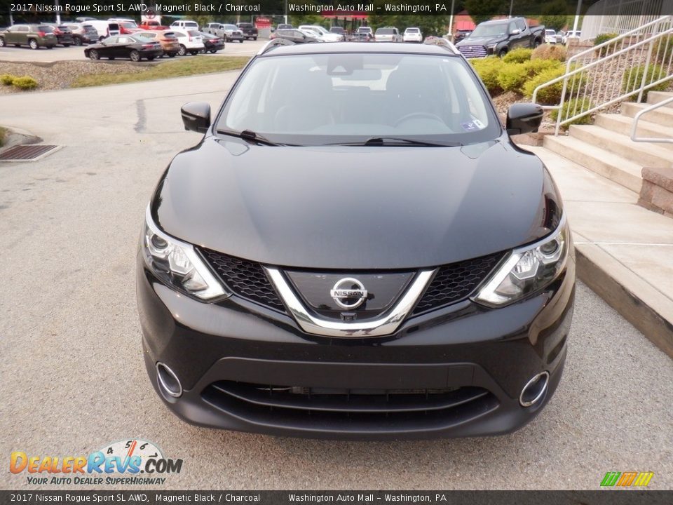 2017 Nissan Rogue Sport SL AWD Magnetic Black / Charcoal Photo #14
