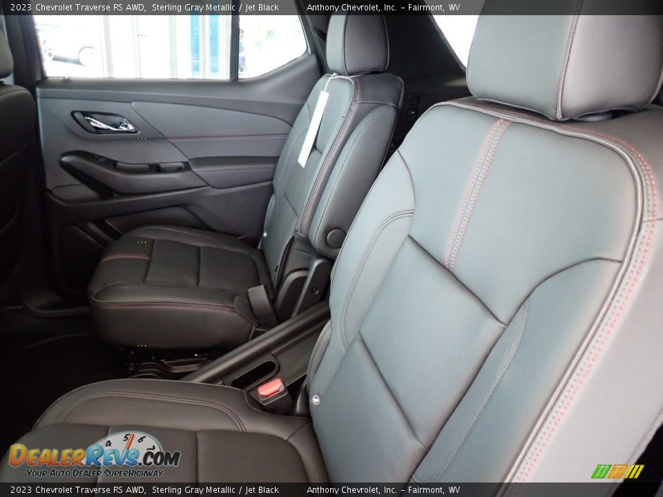 2023 Chevrolet Traverse RS AWD Sterling Gray Metallic / Jet Black Photo #11