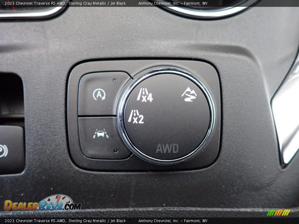 2023 Chevrolet Traverse RS AWD Sterling Gray Metallic / Jet Black Photo #18