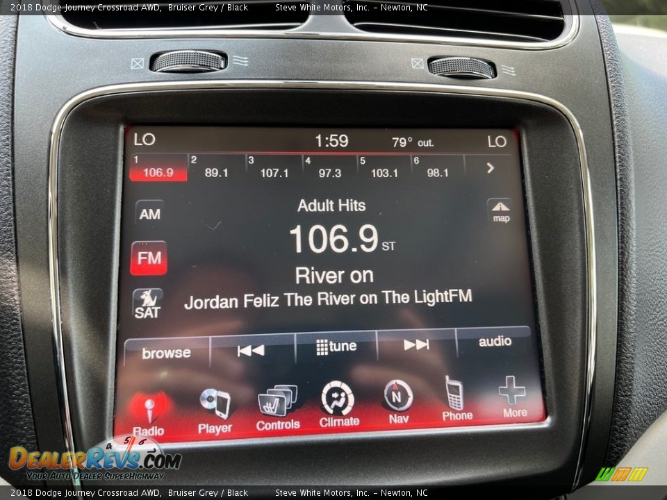 Audio System of 2018 Dodge Journey Crossroad AWD Photo #22
