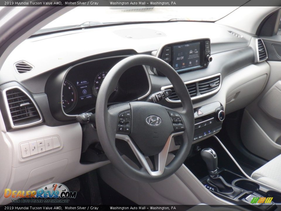 Dashboard of 2019 Hyundai Tucson Value AWD Photo #10