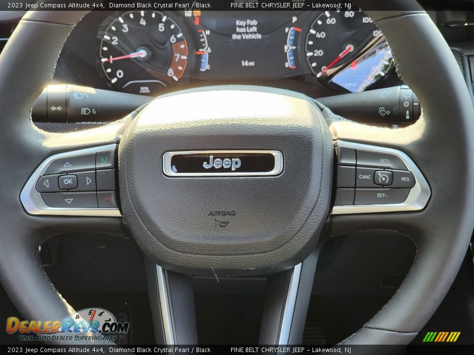 2023 Jeep Compass Altitude 4x4 Diamond Black Crystal Pearl / Black Photo #14