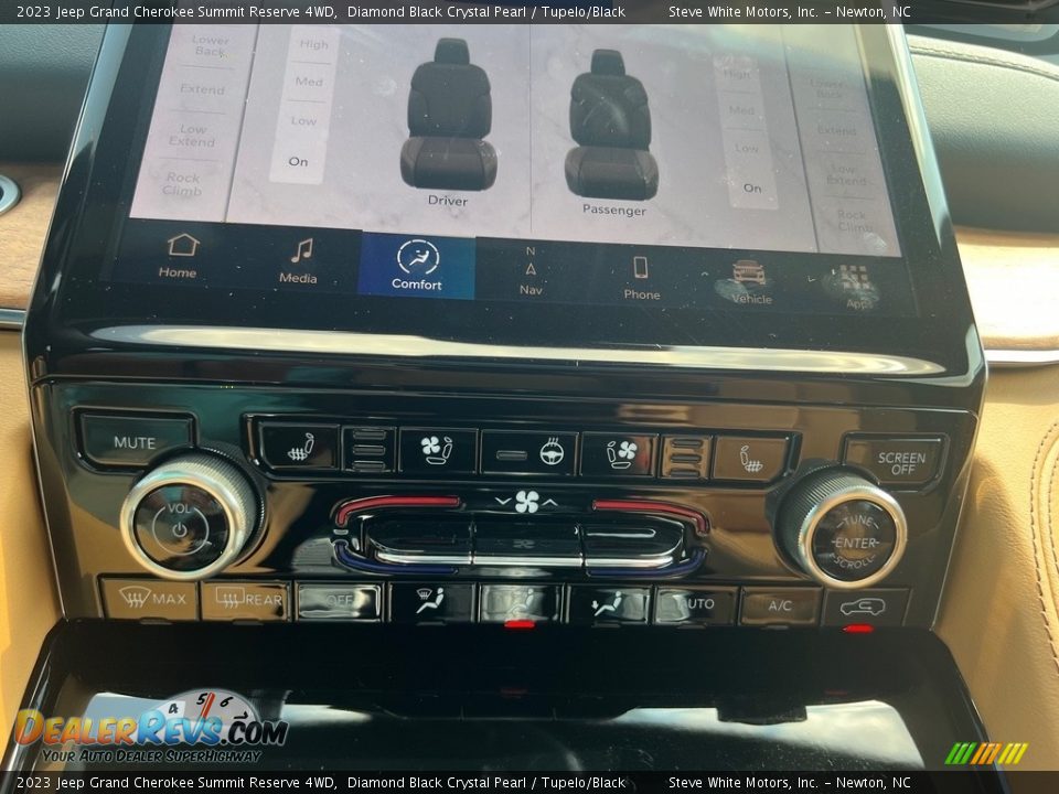 Controls of 2023 Jeep Grand Cherokee Summit Reserve 4WD Photo #30